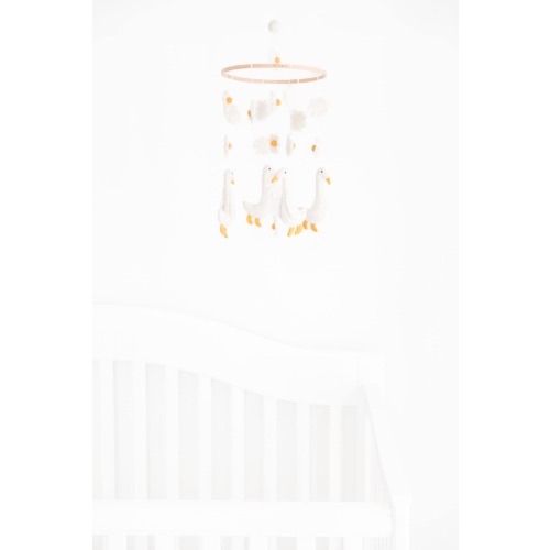 Goose nursery mobile / Duck Floral mobile / Goose theme nursery / floral Baby Shower / Daisy Mobile / Baby shower gift / New baby Gift