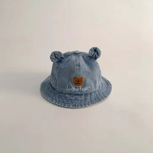 'Lucky Bear' Bucket Hat