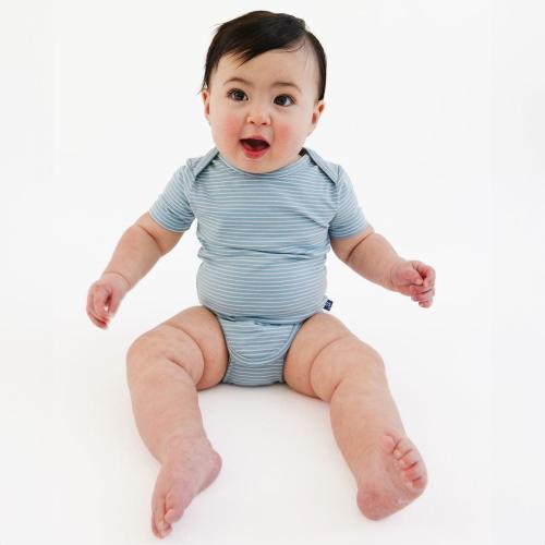 forget me not egret stripe cloudstretch™ magnetic bodysuit – Magnetic Me