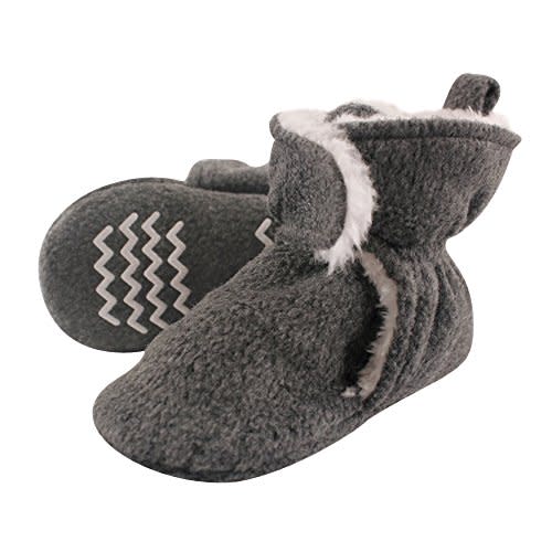 Hudson Baby Unisex Baby Cozy Fleece and Faux Sherpa Booties
