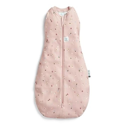 ergoPouch Cocoon Swaddle Sack 1.0 TOG - Baby Sleep Sack, Gentle Snug Fit Helps Calm Startle Reflex, Ideal for Arms In/Out Sleeping, Soft Breathable Fabric for Better Sleep (3-6 Months, Daisies)