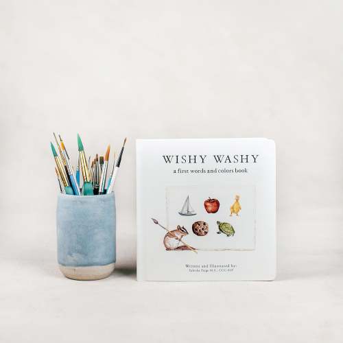 Wishy Washy: A Book of First Words and Colors - Tabitha Paige