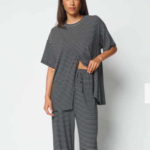 Wrap Panel Tee