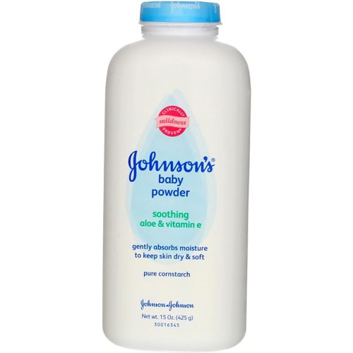 Johnson’s Baby Powder with Naturally Derived Cornstarch Aloe & Vitamin E, Hypoallergenic, 15 oz
