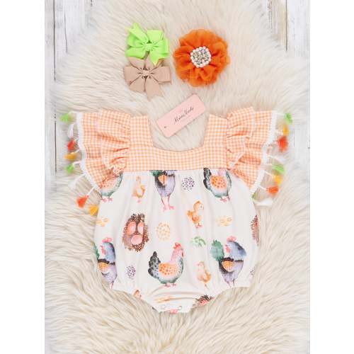 Chickens & Eggs Gingham Tassel Bubble