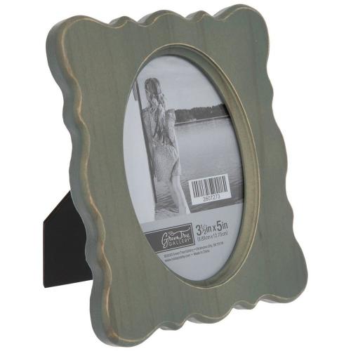 Green Ornate Picture Frame - 3 1/2" x 5"