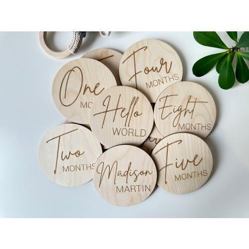 Wooden Monthly Milestone Markers | Minimalist Monthly Milestone Discs | Modern Baby Monthly Milestone Cards | Baby Month Signs Baby Shower
