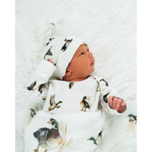 Diving Ducks Newborn Gown and Hat