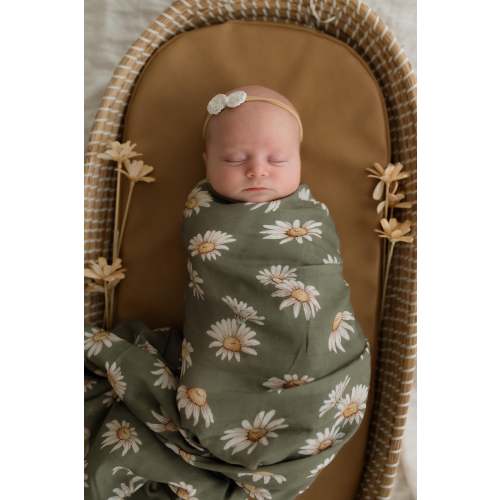 Daisy olive - organic muslin wrap