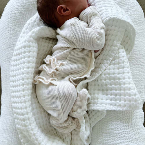 Organic Waffle Ruffle Zip Footie, Snow