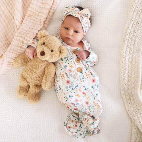 Winnie's Wildflowers Newborn Baby Knot Gown & Hat Set