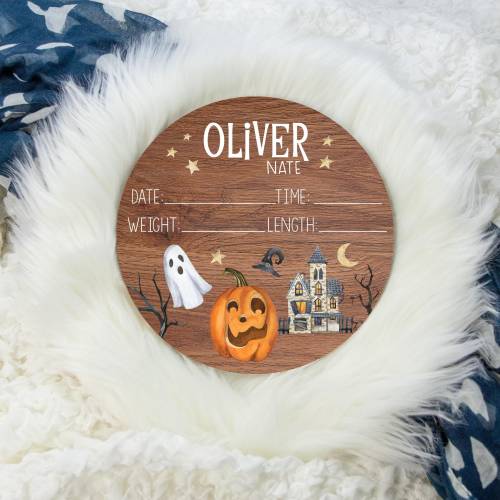 Halloween Birth Stat Sign, Round Wood Birth Stat Sign, Halloween Stat Sign, Halloween Baby Sign, Personalized Birth Stat Sign B32