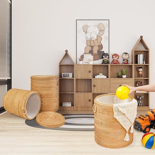 Rattan Laundry Hamper With Lid, Round Wicker Large Hampers For Laundry With Liner Bag and Handles for Organizing Clothes Kids Toys Books (13.8" L×13.8"W×15.7"H)