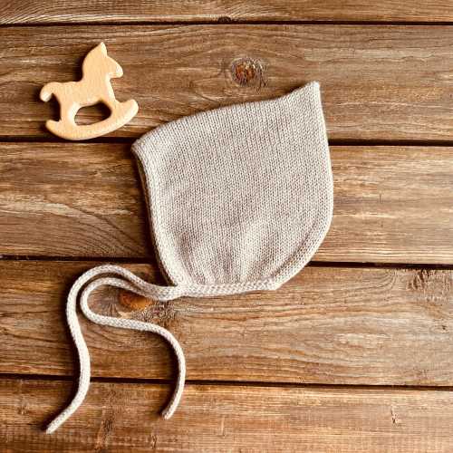 Merino Wool Knit Baby Bonnet: Seamless Pointy Pixie Hat
