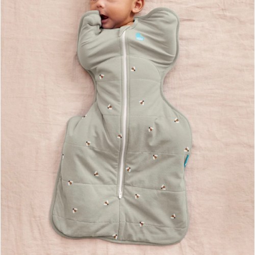 Swaddle Up™ 2.5 TOG Cotton Olive Bees (SIZE: NEWBORN)