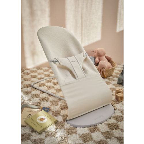 Wipstoeltje Bliss - een geliefde klassieker | BabyBjörn