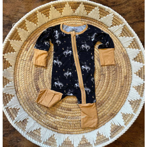 Rope the moon & stars baby bamboo sleeper – Six shooter boutique