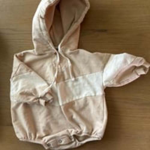 Small shop bubble romper