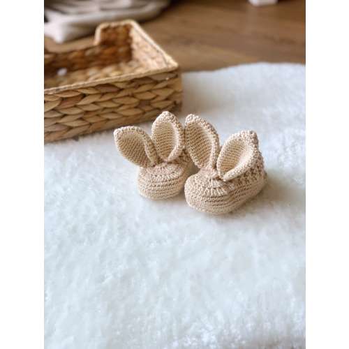 Baby handmade booties, crochet baby shoes, baby gift, handknitted bootie, new mom baby shower gift, unique baby booties, baby bunny shoe