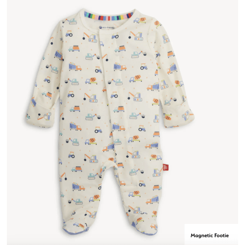 Magnetic Me: 0-3 Months
