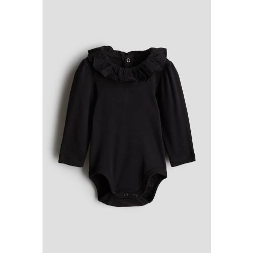 BODYSUIT WITH RUFFLE COLLAR