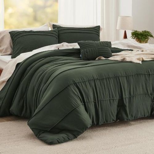 Bedsure King Comforter Set 4 Piece Pinch Pleat Olive Green Bedding OEKO-TEX Certified All Season Bed Set Ideal Christmas Gift