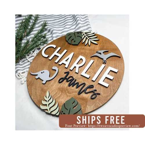 Wall Art | Dinosaur Nursery| round name sign | dinosaur name sign | baby name sign | boy nursery name | Boy name sign