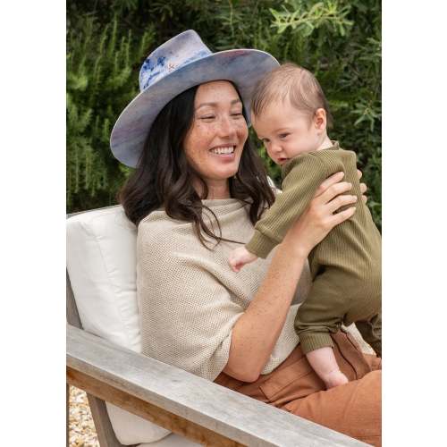 The Natural Cocoon™ Breathable Nursing Cover