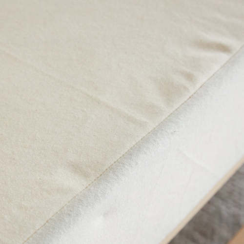 Avocado Green Organic Crib Waterproof Protector