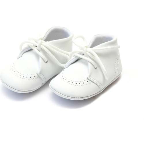 Infant Benny Leather Lace Up Brogue Oxford Crib Shoe, White - L'Amour | Maisonette