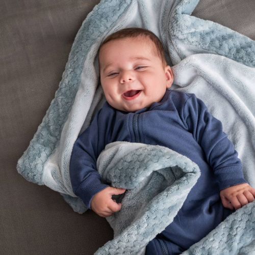 aden + anais essentials Plush Blanket - Sea Blue