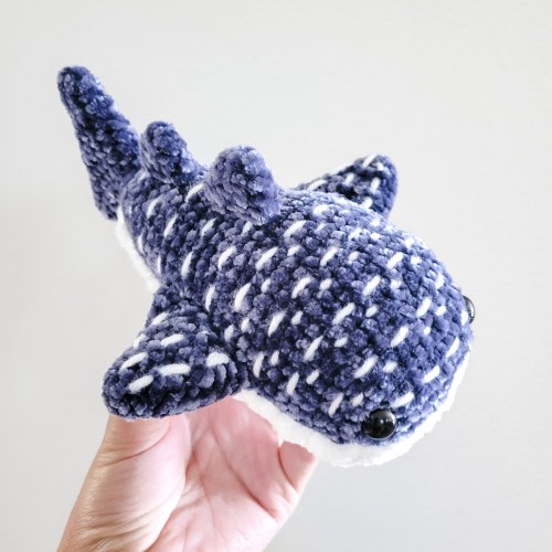 Velvet Whale Shark Plushie, Crochet Cuddle Stuffy, Nursery Plush, Whale Lover Gift, Ocean Home Decor, Undersea Gift, Kids Toy, Spotted Shark