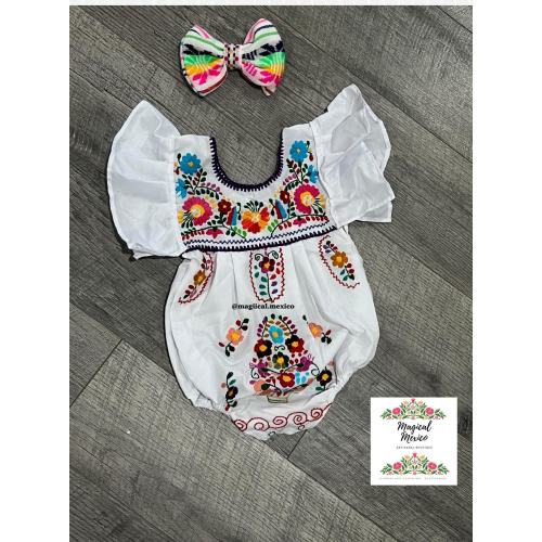 Mexican onesie for baby girl/ Mexican baby outfit/ Mexican baby girl clothing set/ cinco de mayo baby outfit/ Mexican baby dress embroidered