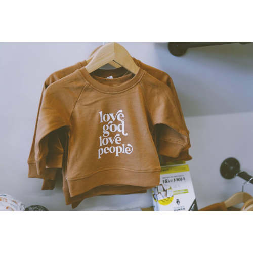 Love God, Love people Infant Organic sweatshirt