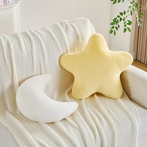 2PCS Star Moon Pillow Yellow Star Shaped Decorative Throw Pillows White Moon Shaped Pillow Aesthetic Plush Floor Seating Cushions with Soft Faux Rabbit Fur for Sofa Bedroom Living Room