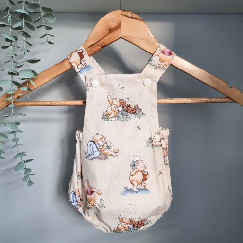 Winnie the Pooh Baby Romper, Winnie baby romper, Disney Baby Romper, Baby Shower Gift, Unisex Romper, Gender Neutral Baby Gift, Biege Baby