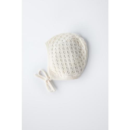 SILK COTTON BONNET - Ecru | ZARA United States