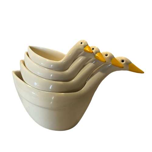 Goose Nesting Measuring Cups, Vintage Plastic/Melamine, Set of 4