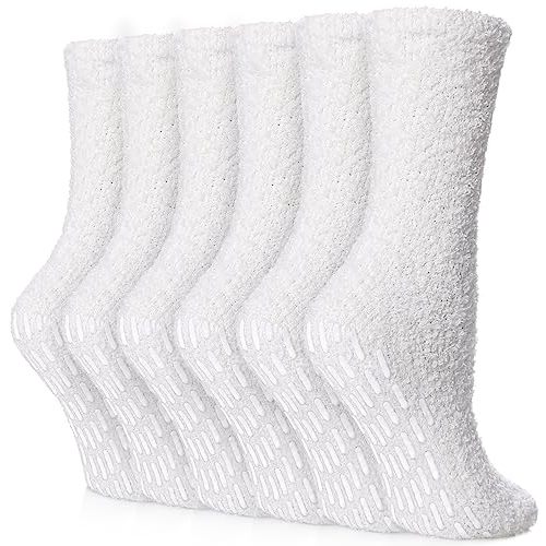 FNOVCO Non Slip Socks for Women Winter Warm Cozy Fuzzy Slipper Socks Soft Fluffy Hospital Socks with Grips