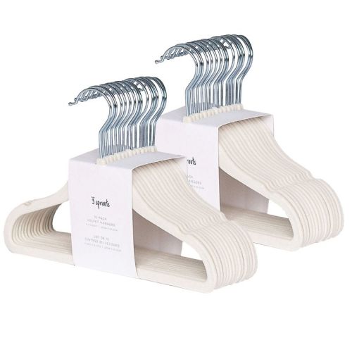 3 Sprouts Velvet Hangers 30 Pack - Cream