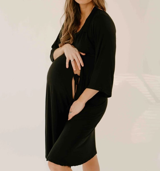 Lila Labor & Postpartum Gown in Black