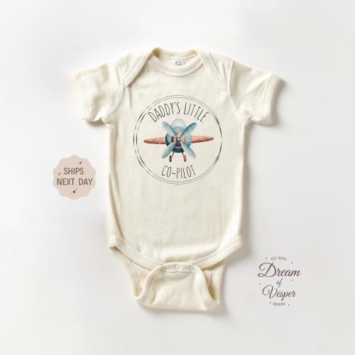 Daddy's Little Co-Pilot Baby Onesie®, Airplane Baby Bodysuit, New Father's Gift, Announcement Baby Onesie®, Planes Baby Onesie®, Best Gift
