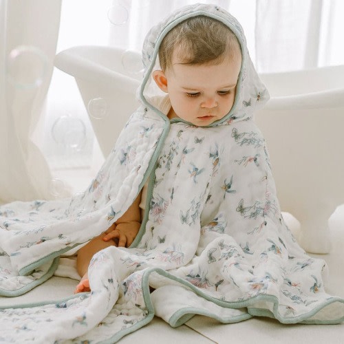 Organic Cotton Hooded Baby Bath Cloak | Nest Designs