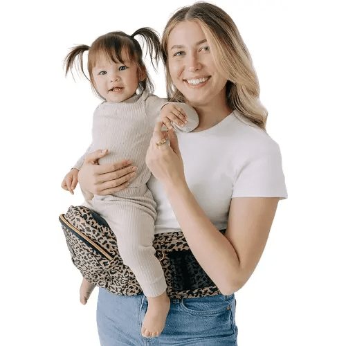 Tushbaby Original Hip Seat Baby Carrier for Babies & Toddlers up to 45 lbs, Safety Certified, Lightweight No-Foam Design with Storage & Nursing Support, Cheetah