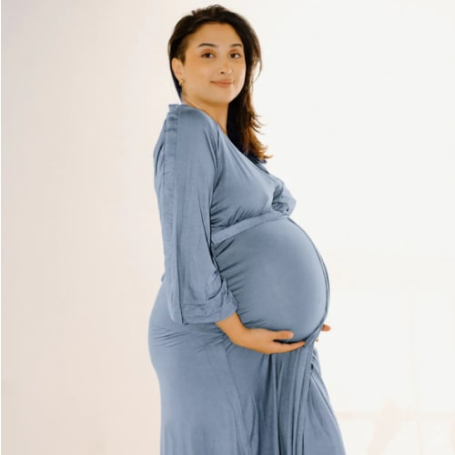 Amelia Labor & Postpartum Gown in Periwinkle – Lila