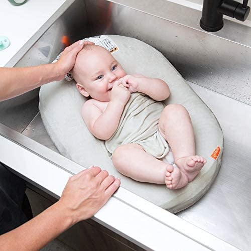 Boon Puff+ Inflatable Baby Bather with Microfleece Cover, Swaddle Wings and Storage Bag – for Newborns and Infants
