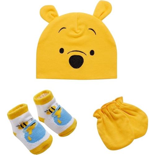 Disney Newborn Baby Boys’ Take Me Home Layette Gift Set: 3D Ear Hat, Socks and Mitten: Mickey Mouse, Winnie The Pooh