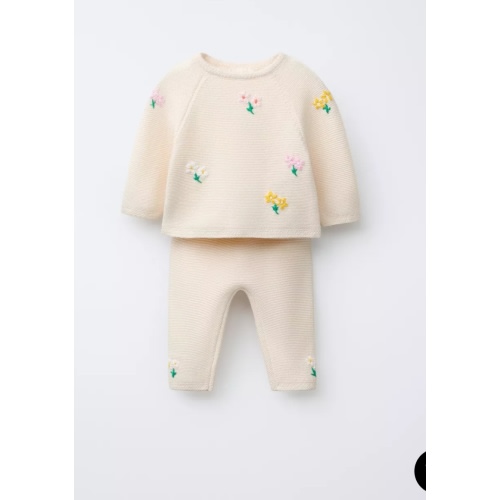 TOTAL LOOK FLORAL LINKS KNIT SWEATER AND PANTS | ZARA United States