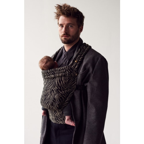 Unnatural Zebra | Zeitgeist Baby Carrier | SHOP ARTIPOPPE
