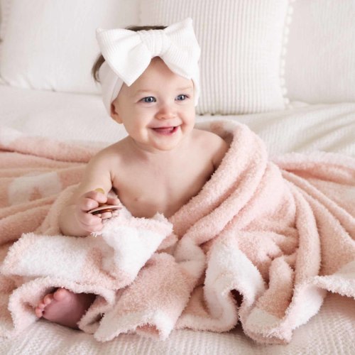 CuddleLane™ Luxe Blankets | Light Pink Bunnies